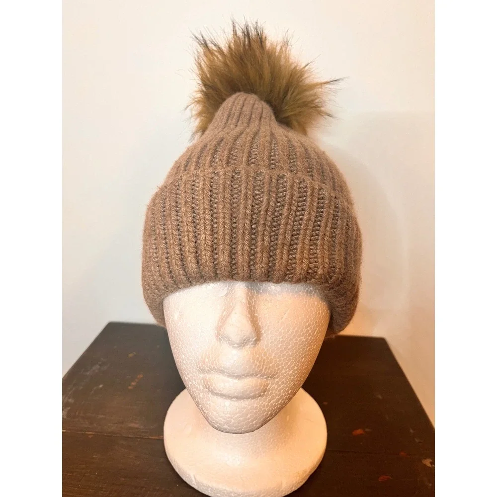 Anthropologie Norla Canada Tan Brown Ribbed Knit Beanie Faux Fur Pom Winter Hat - Picture 2 of 5